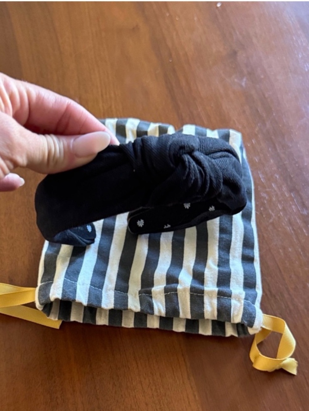 Lele Sadoughi Knotted Headband Black Fabric + Storage Pouch